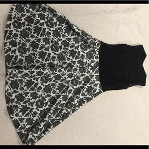 Girls Black Karin Stevens Black dress with flower pattern | Size Girls 8